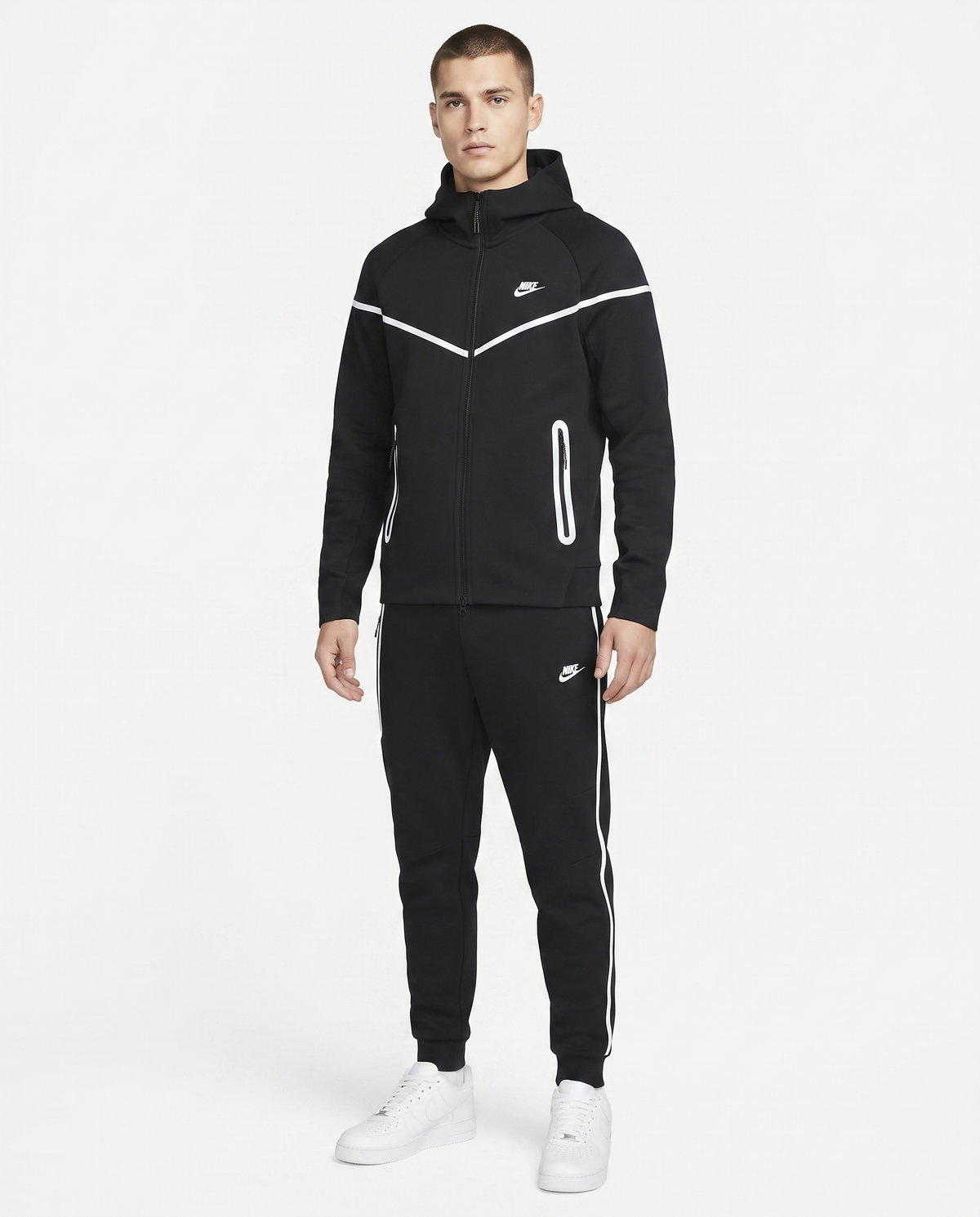 Chándal Tech Fleece Nike — Negro y blanco
