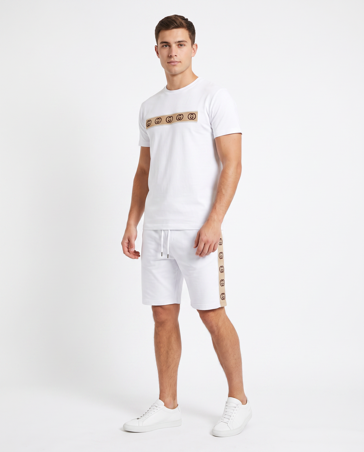 Conjunto camiseta y pantalón corto Gucci — Blanco