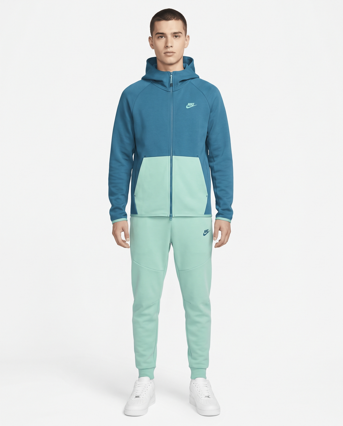 Chándal Nike Tech Fleece — Azul petróleo y menta