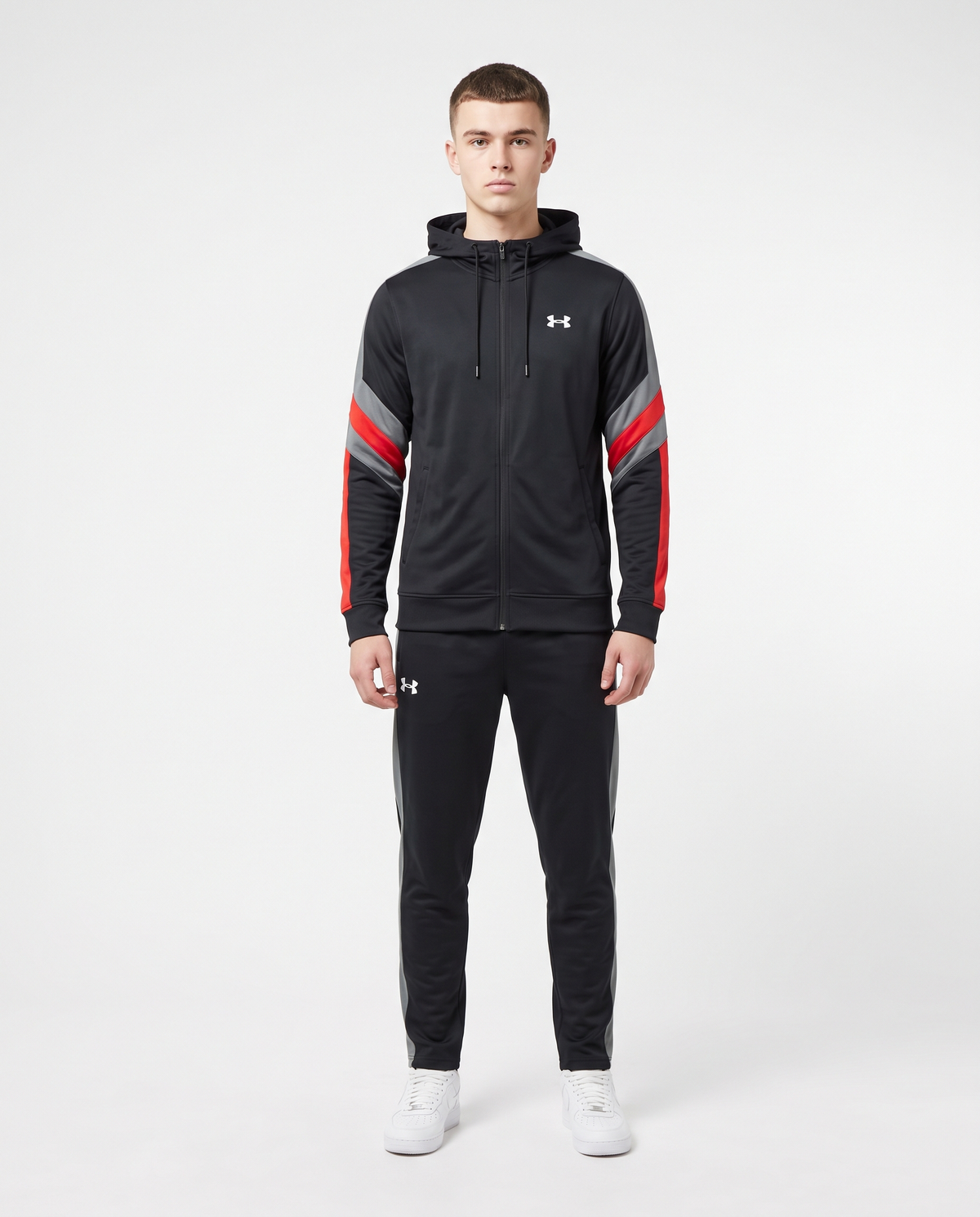 Chándal Under Armour con capucha — Negro y gris