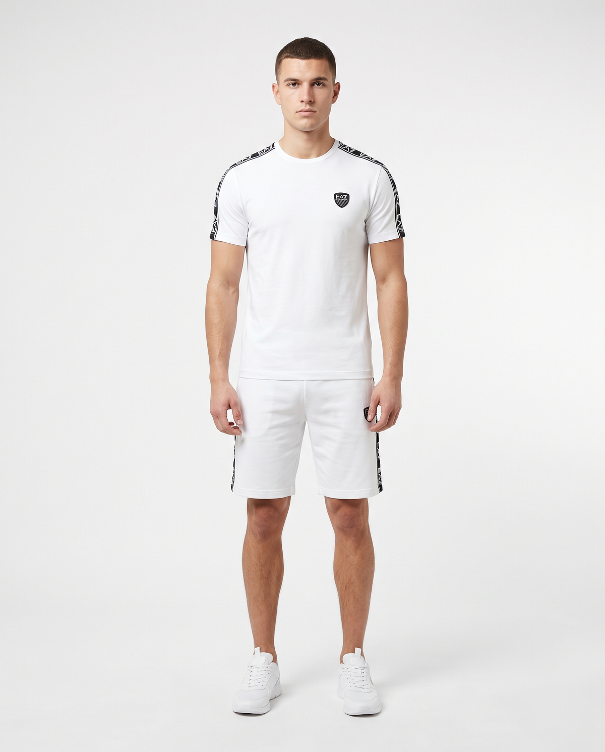 Conjunto EA7 Emporio Armani camiseta — Blanco