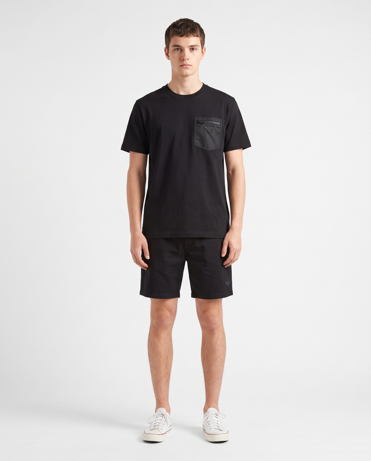 Conjunto Prada camiseta y pantalón corto — Negro