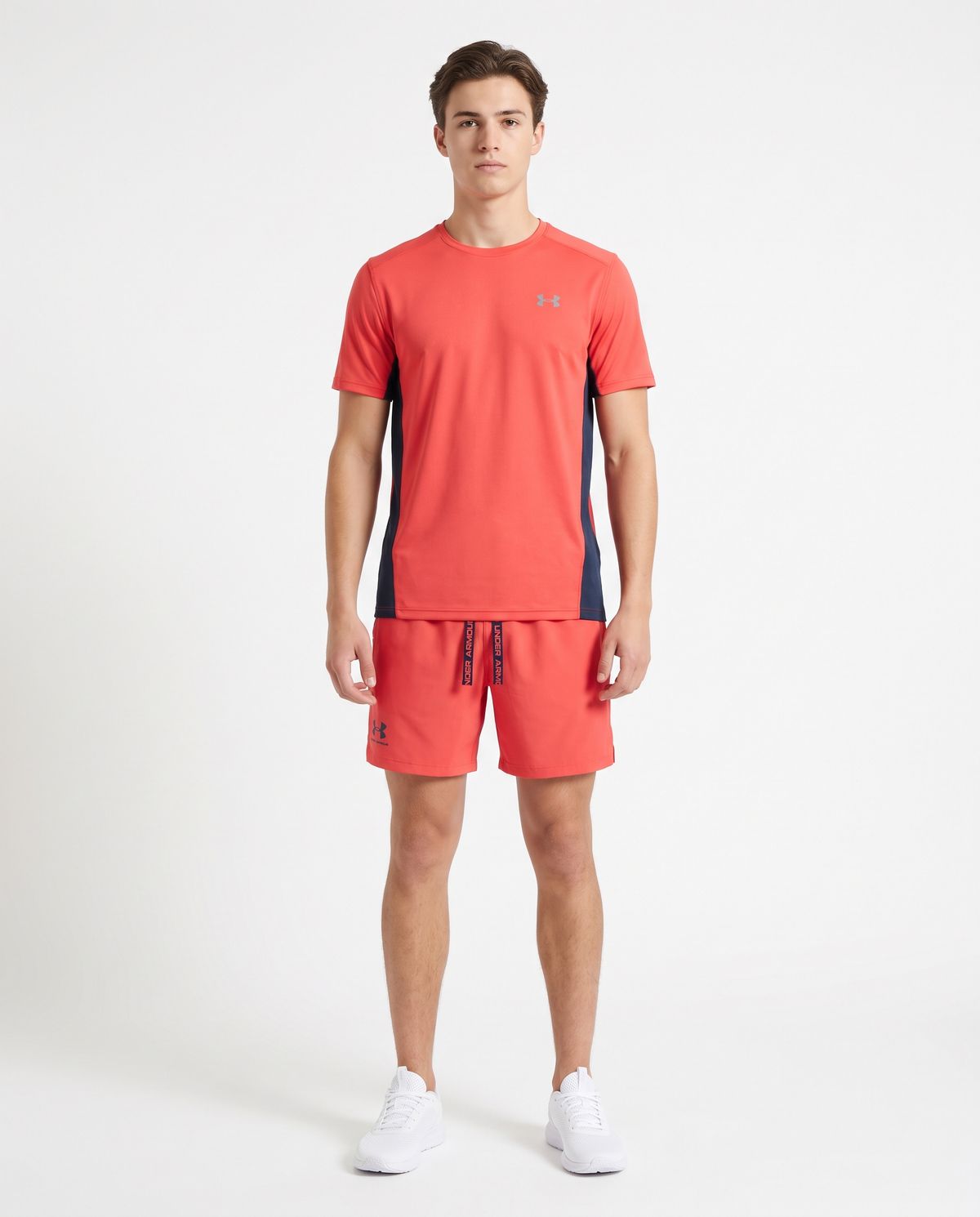Conjunto Under Armour camiseta y pantalón corto — Coral