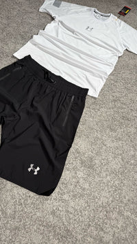Conjunto Under Armour camiseta y pantalón corto — Blanco y negro