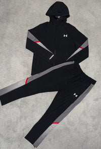 Chándal Under Armour con capucha — Negro y gris