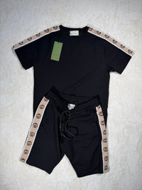 Conjunto camiseta y pantalón corto Gucci — Negro