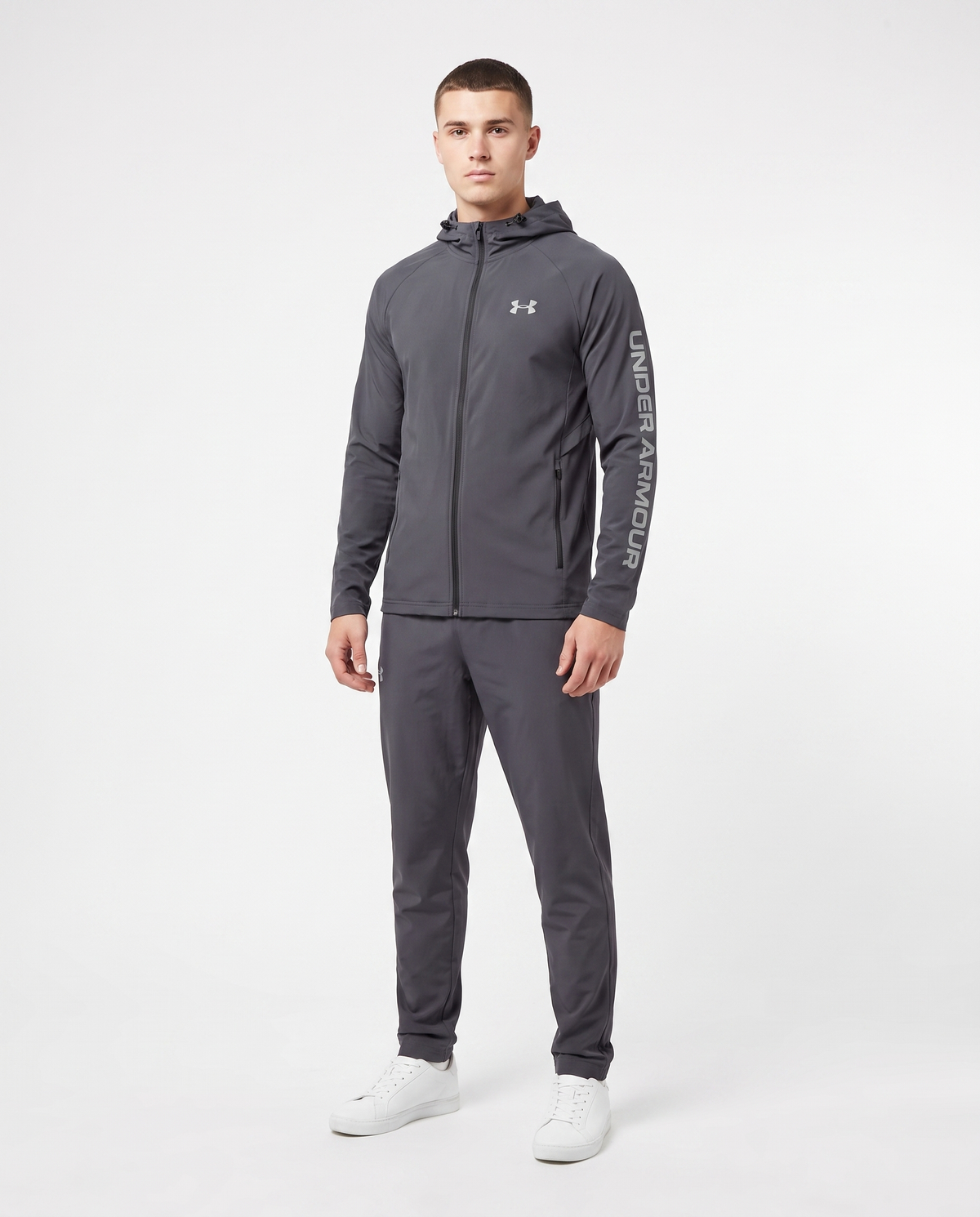 Chándal cortavientos con capucha Under Armour — Gris antracita