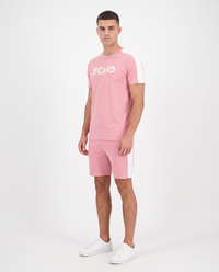 Conjunto camiseta y pantalón corto Lacoste — Rosa y blanco