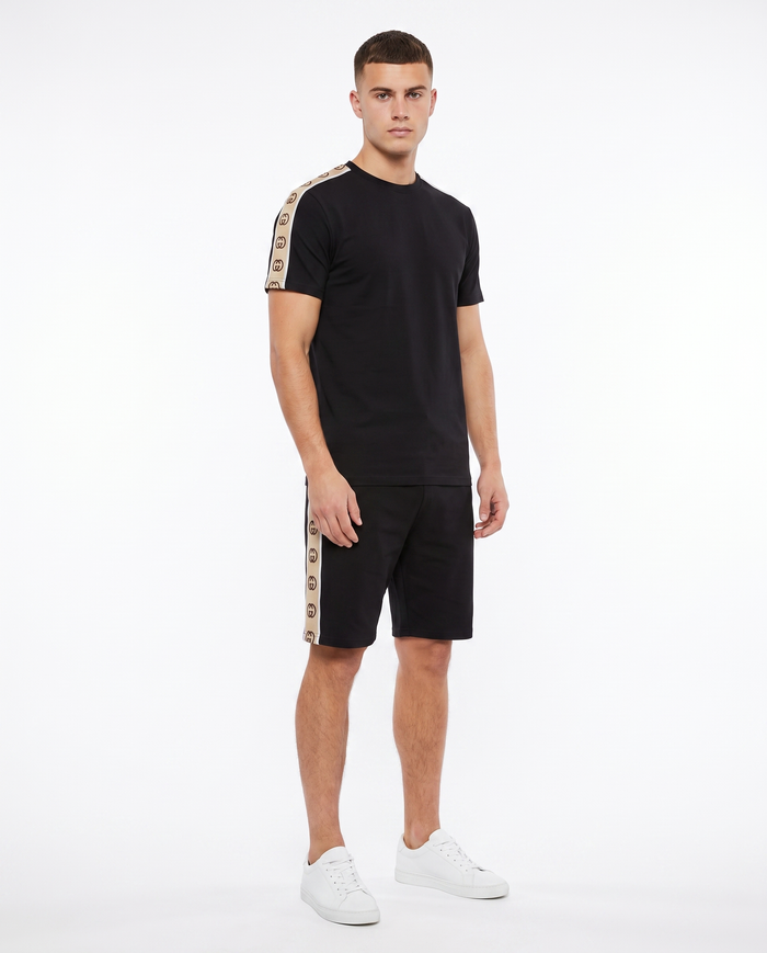 Conjunto camiseta y pantalón corto Gucci — Negro