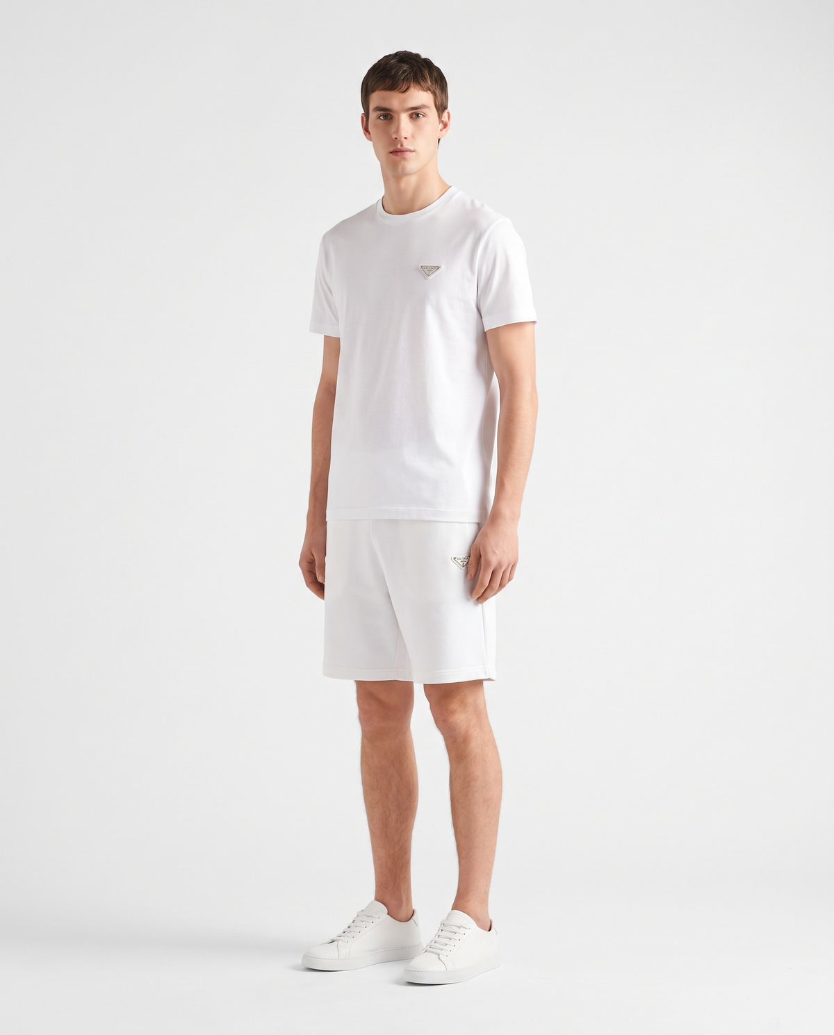 Conjunto camiseta y pantalón corto Prada — Blanco