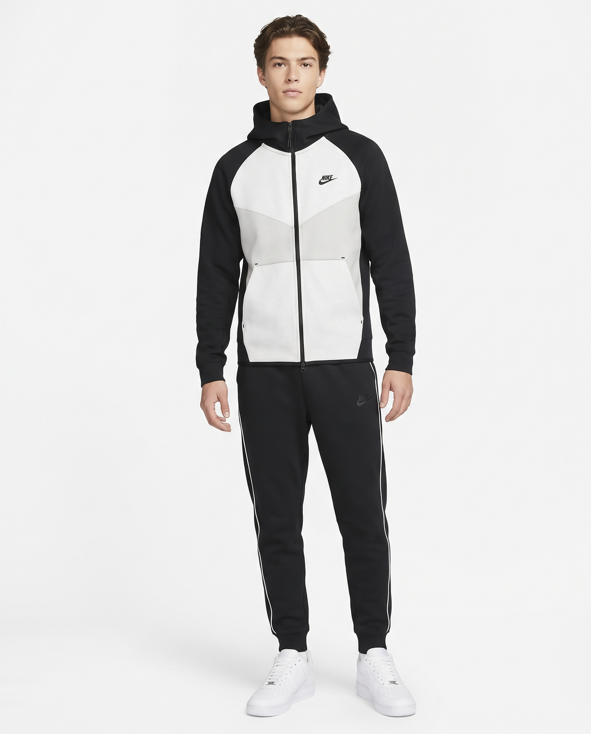 Chándal Nike Tech Fleece — Negro y blanco