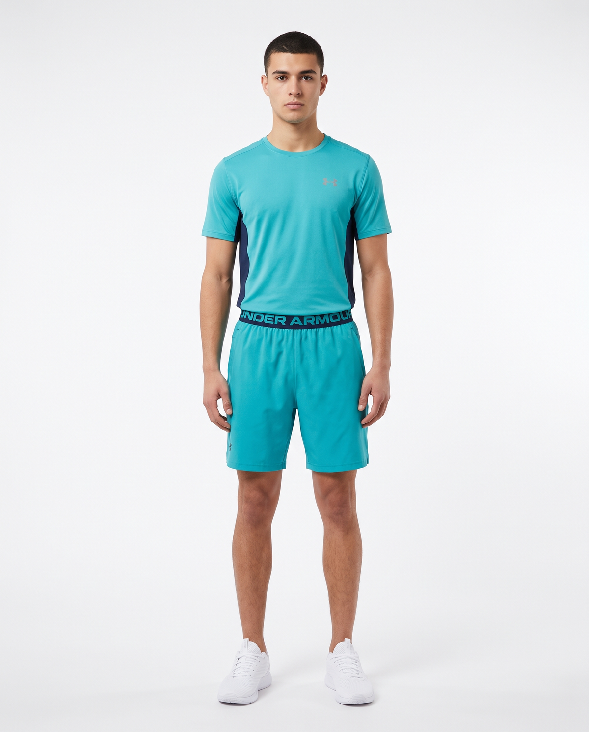 Conjunto Under Armour camiseta y pantalón corto — Turquesa