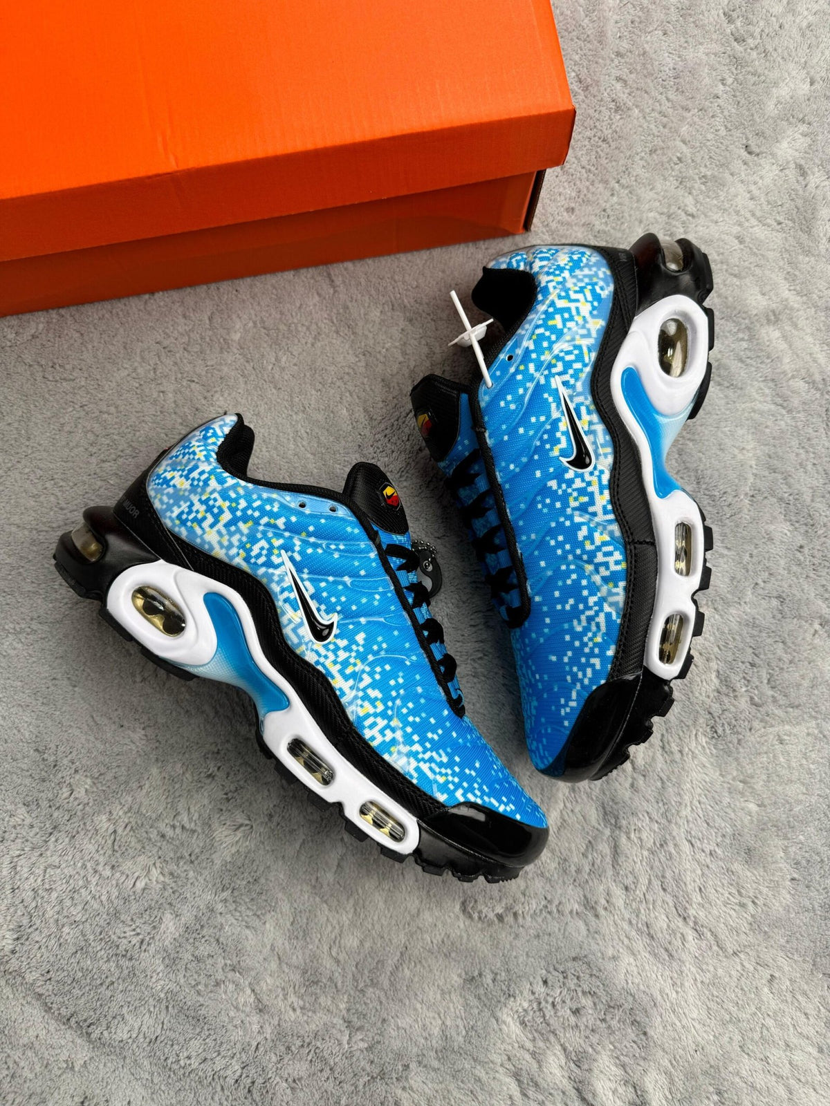 Zapatillas Nike Air Max Plus TN — Azul y negro