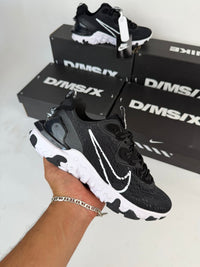 Zapatillas Nike React Vision — Negro y blanco