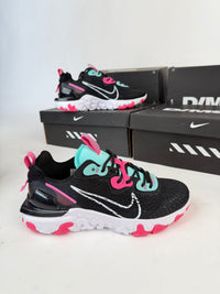 Zapatillas Nike React Vision — Negro, rosa y turquesa