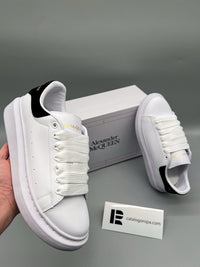 Zapatillas Alexander McQueen Oversized — Blanco y negro