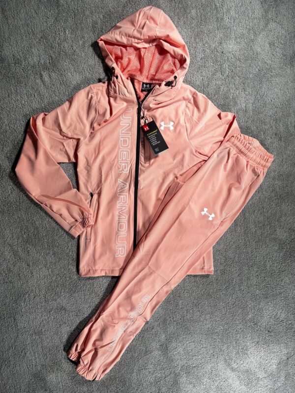 CHANDAL LARGO UNDER ARMOUR