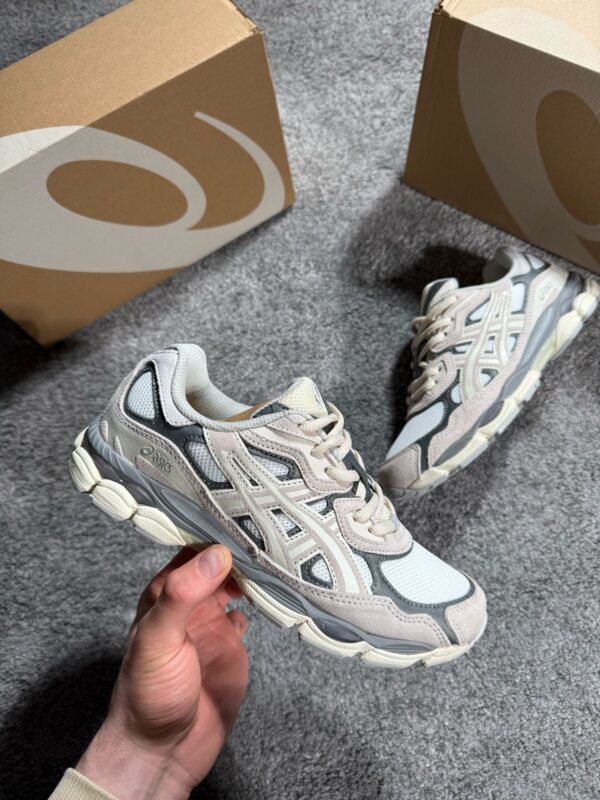ASICS GEL Quantum 360