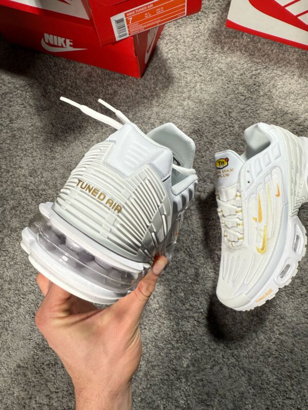 Nike Tuned – Modelo 2024 - Imagen 2