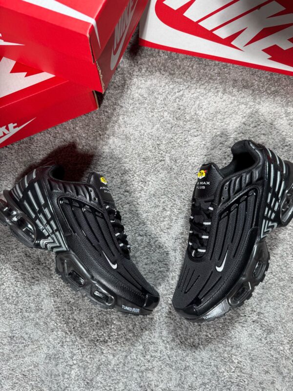 Nike Tuned – Modelo 2024 - Imagen 4